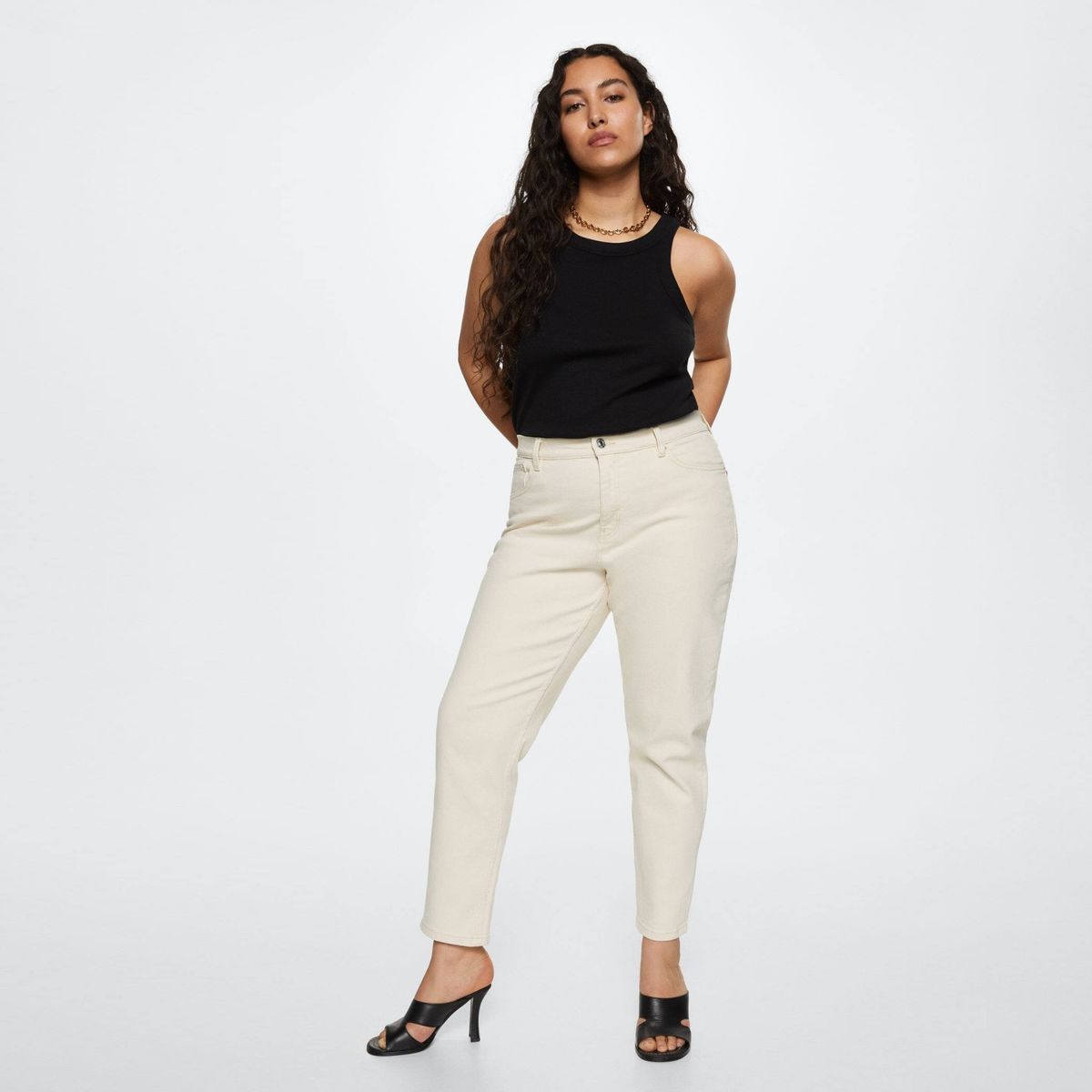 MANGO - Jeans Mom Newmom Tiro Alto Mujer Mango