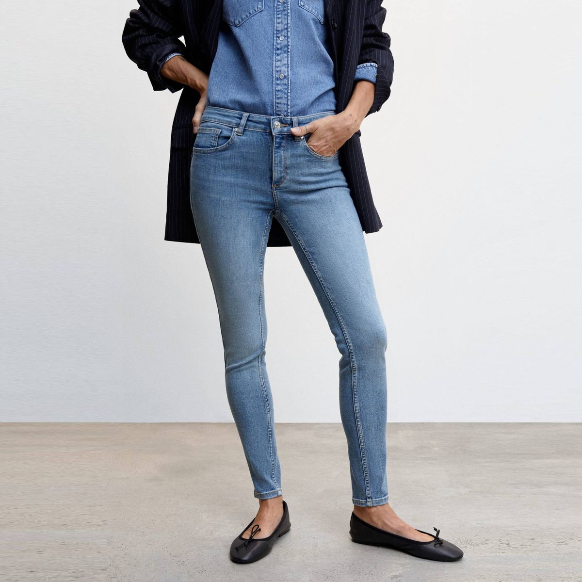 MANGO - Jeans Skinny Pushup Tiro Bajo Mujer Mango