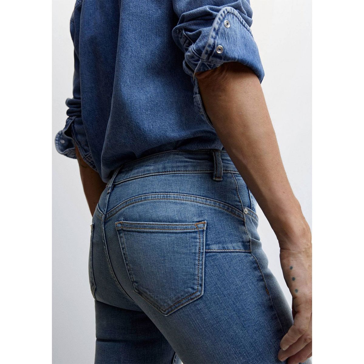 MANGO - Jeans Skinny Pushup Tiro Bajo Mujer Mango