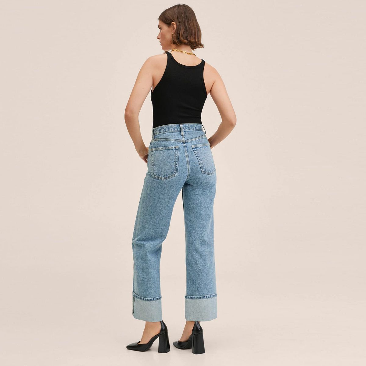 MANGO - Mango Jeans Rectos Tiro Alto Con Vuelta Brenda Mujer
