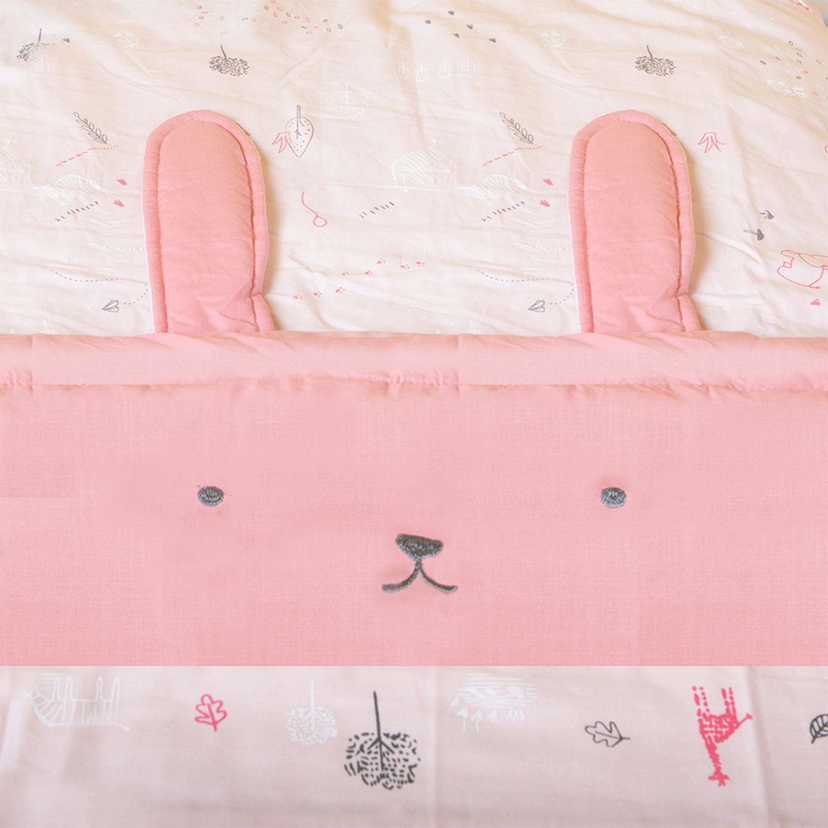 INFANTI - Set De Cuna Girl Playard Esta 1 Safari (Cobertor Y Sábanas Cuna) Infanti