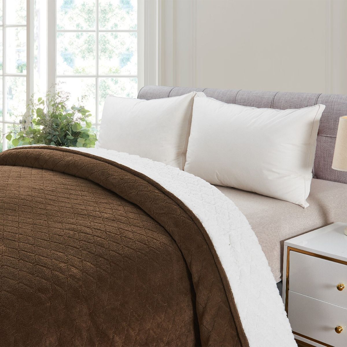 ILLUSIONS - Cobertor Coral Coffee