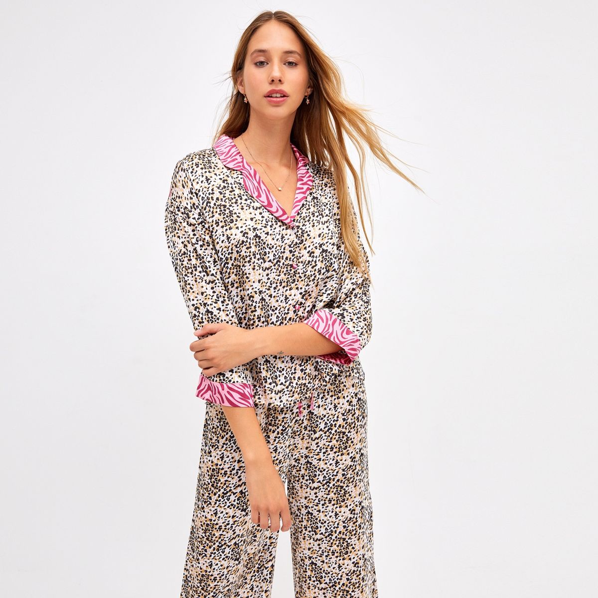 LOUNGE - Set Pijama Largo Dreamy Rose Animal Lounge