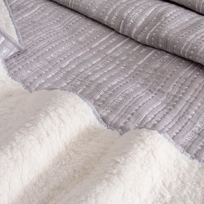 Imagen 2 del producto Cubrecama Quilt Jacquard Sherpa Earth
