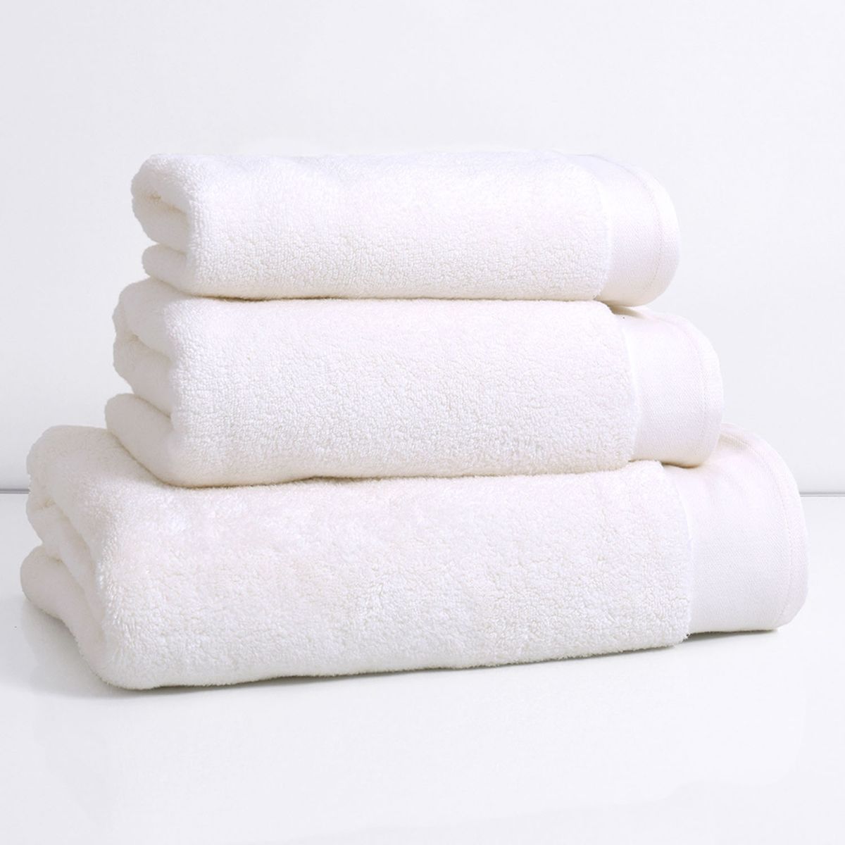 FABRICS - Toalla De Baño Lisa 700 G Fabrics