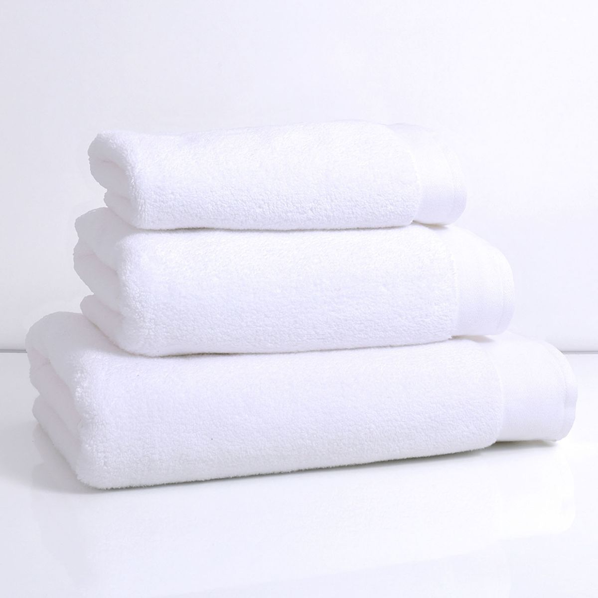 FABRICS - Toalla De Baño Lisa 700 G Fabrics