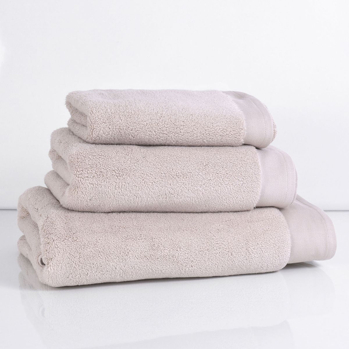 FABRICS - Toalla De Baño Lisa 700 G Fabrics