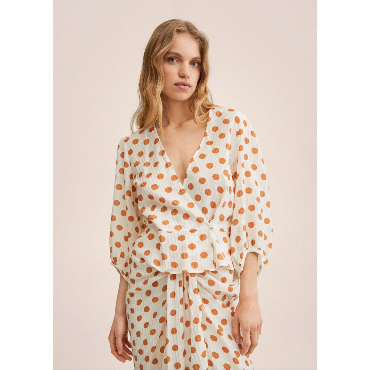 MANGO - Mango Blusa Plisada Topos Amalfi Mujer