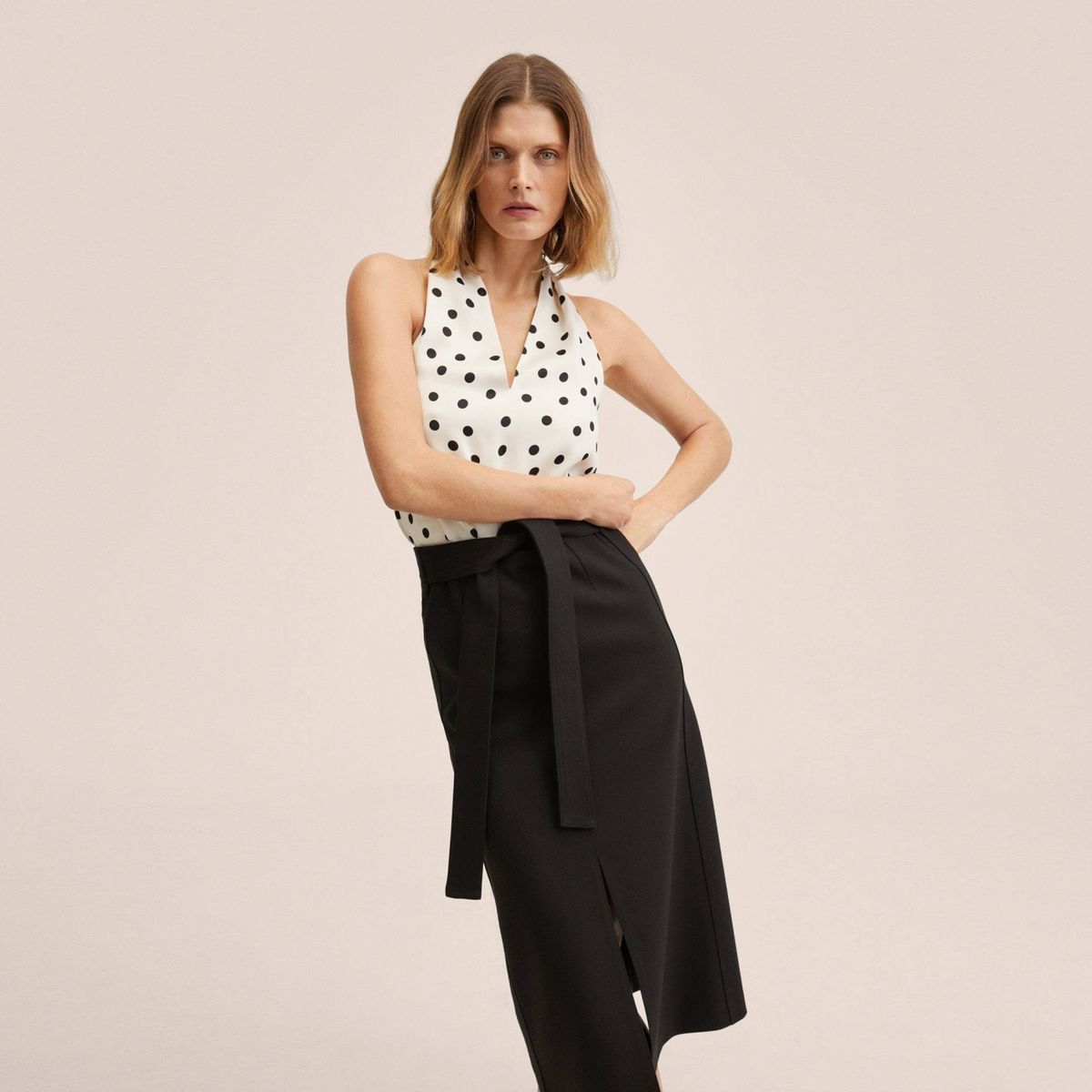 MANGO - Mango Polera Satinado Lunares Dots Mujer