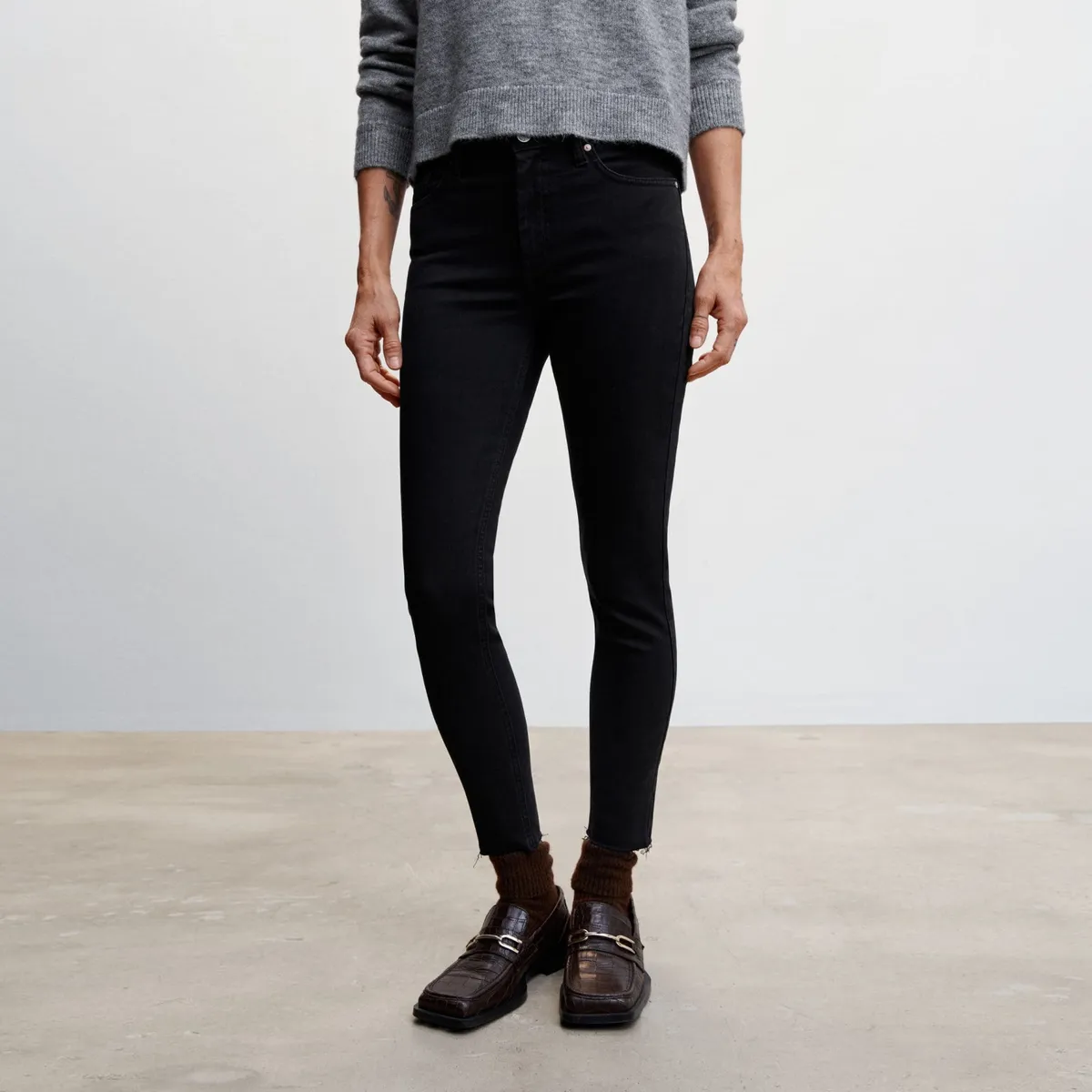 MANGO - Jeans Skinny Isa Tiro Medio Mujer Mango