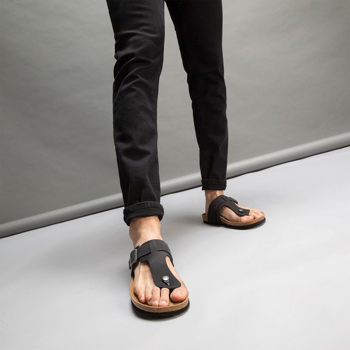 GEOX - Sandalia Hombre Cuero Negro Geox