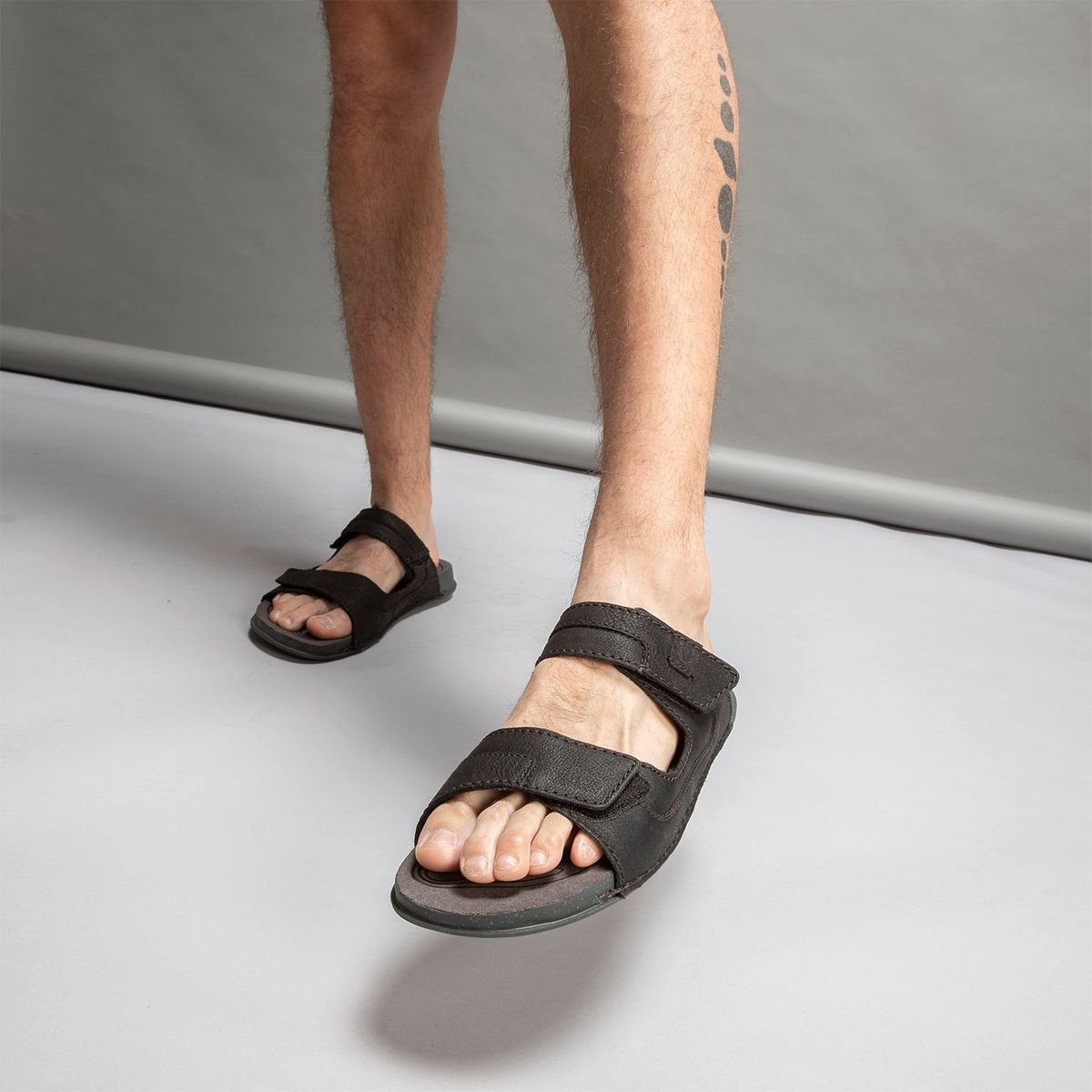 CLARKS - Sandalia Hombre Cuero Negro Clarks