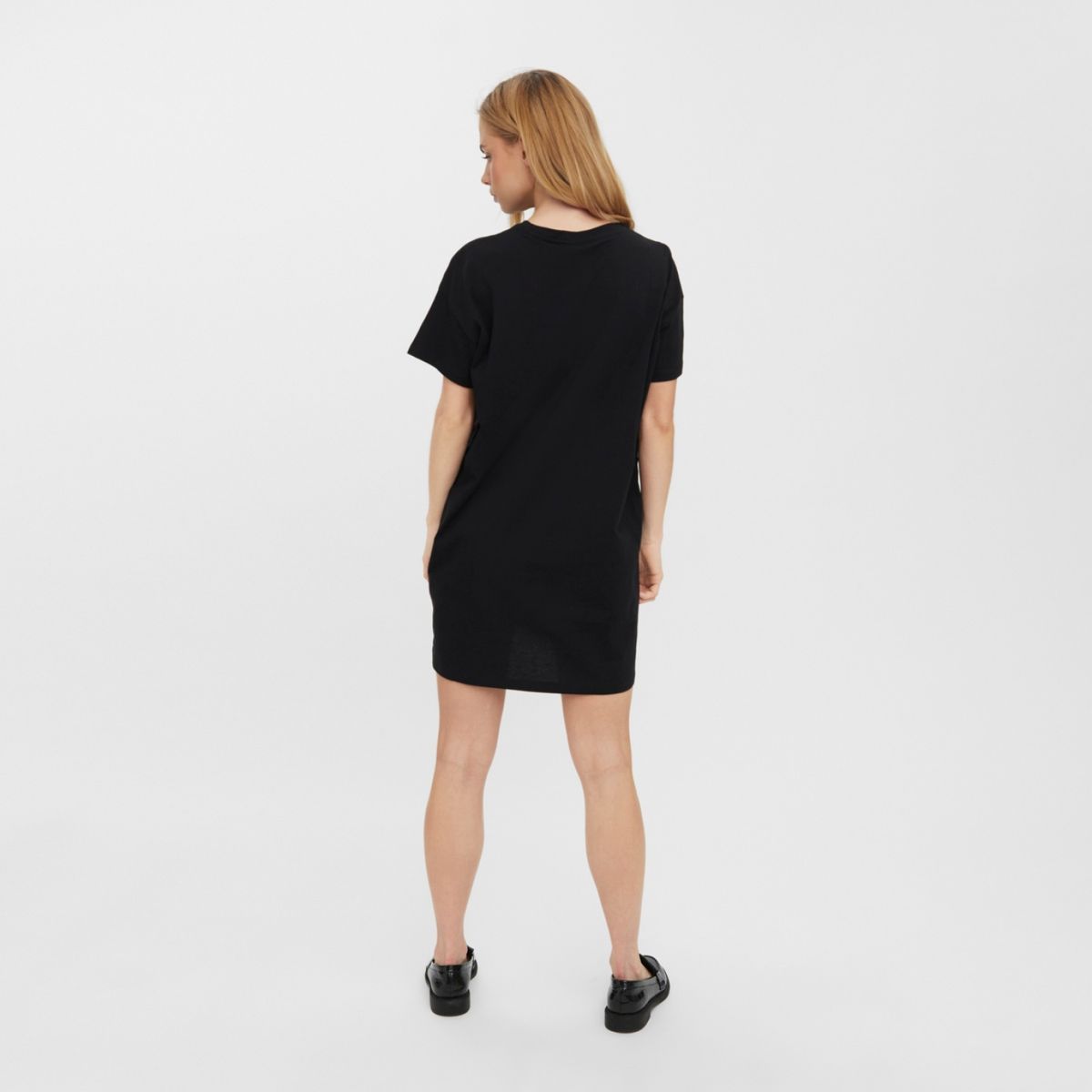 VERO MODA - Vero Moda Vestido Tipo Polera Manga Corta Algodón Mujer