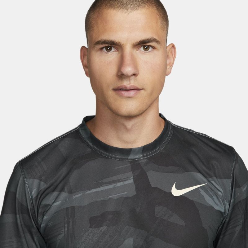 NIKE - Polera Deportiva Sports T-Shirts Hombre Nike