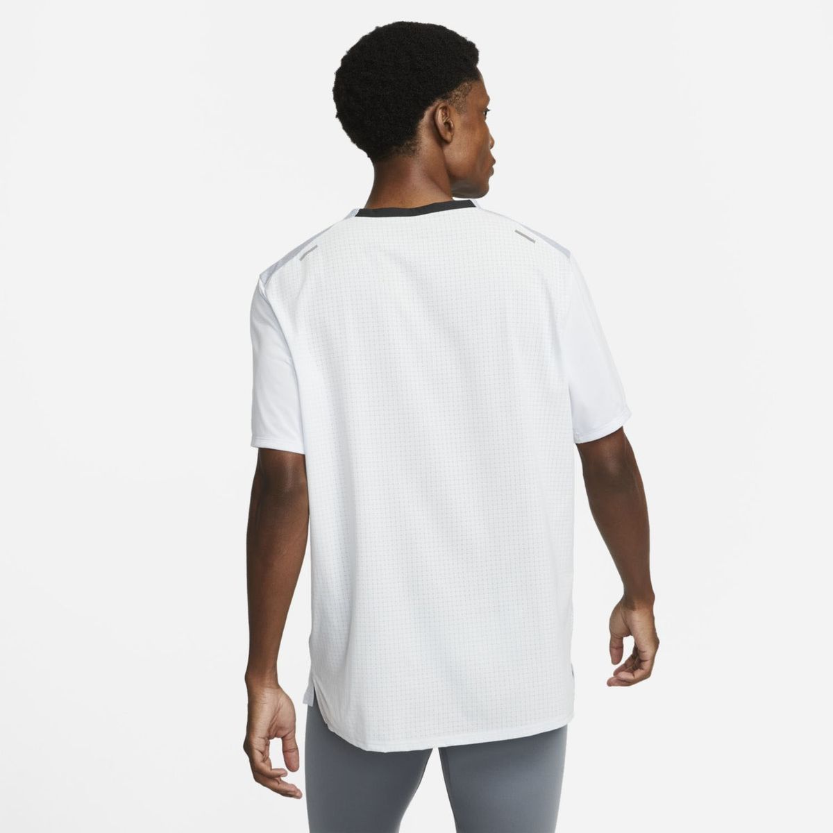 NIKE - Polera Deportiva Sports T-Shirts Hombre Nike