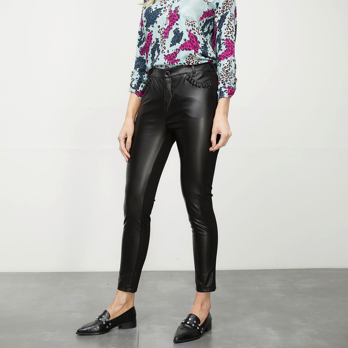 APOLOGY - Pantalón Tiro Medio Mujer Apology