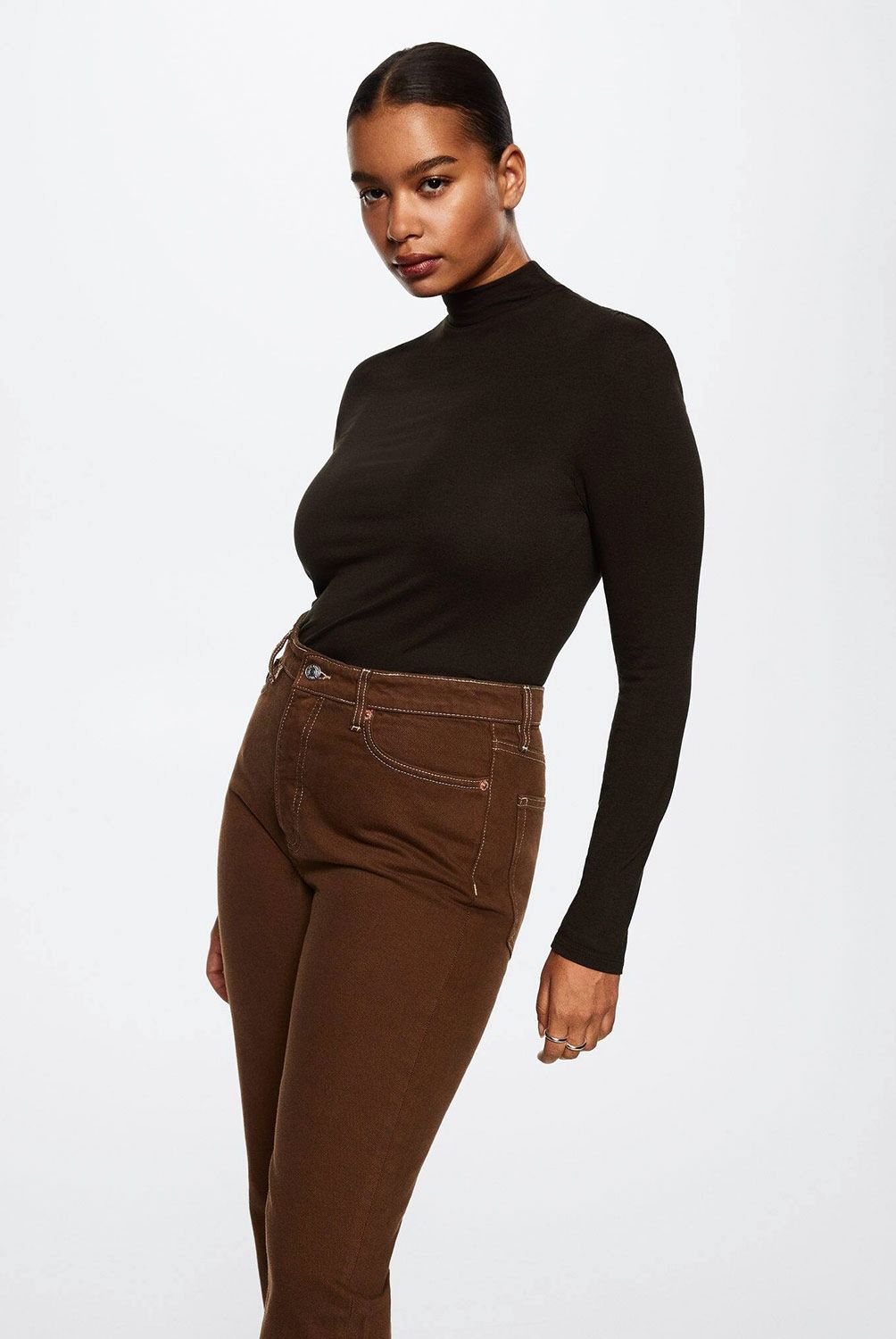 MANGO - Polera Manga Larga Cuello Alto Mujer Mango
