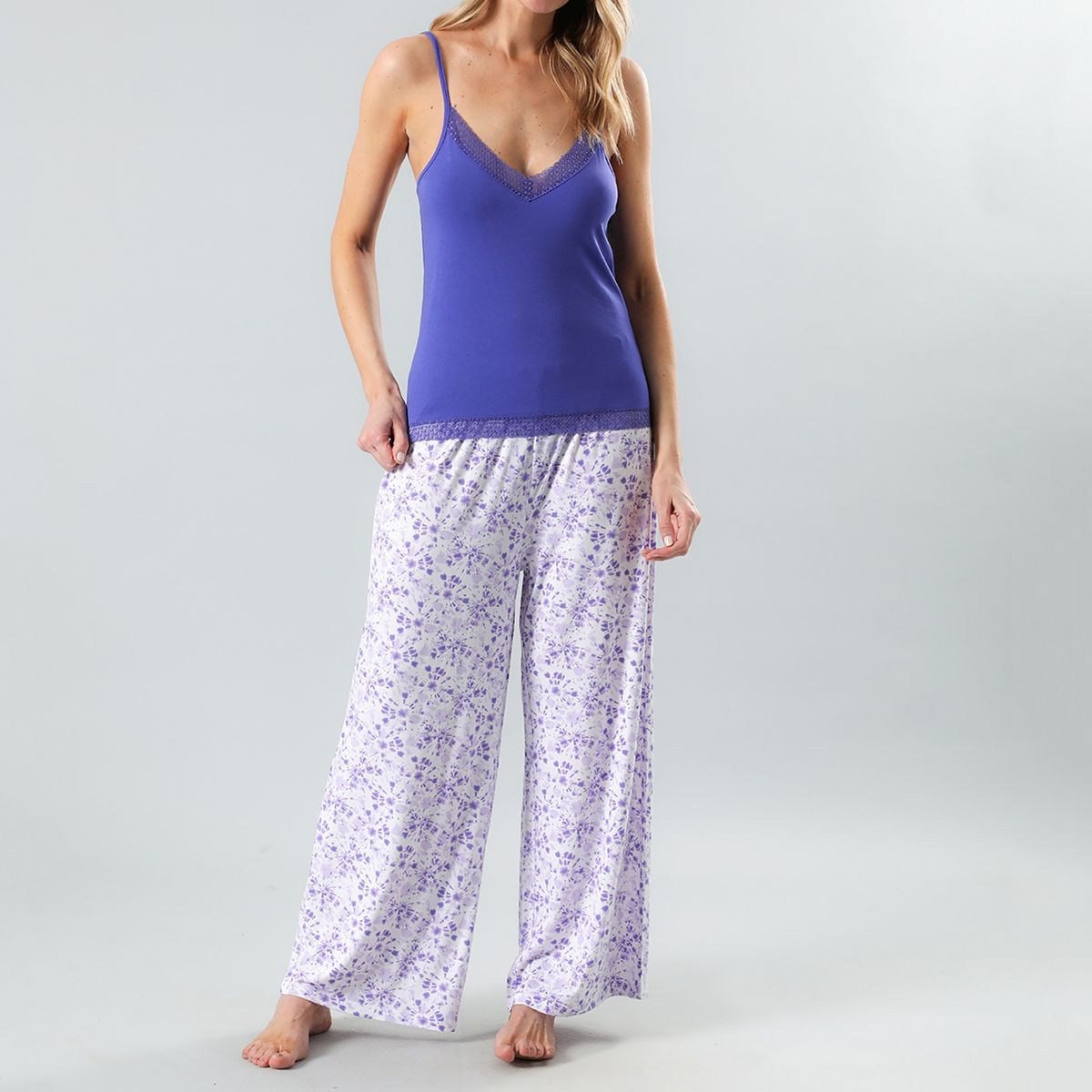 FLORES - Polera De Pijama Mujer Sin Mangas Flores