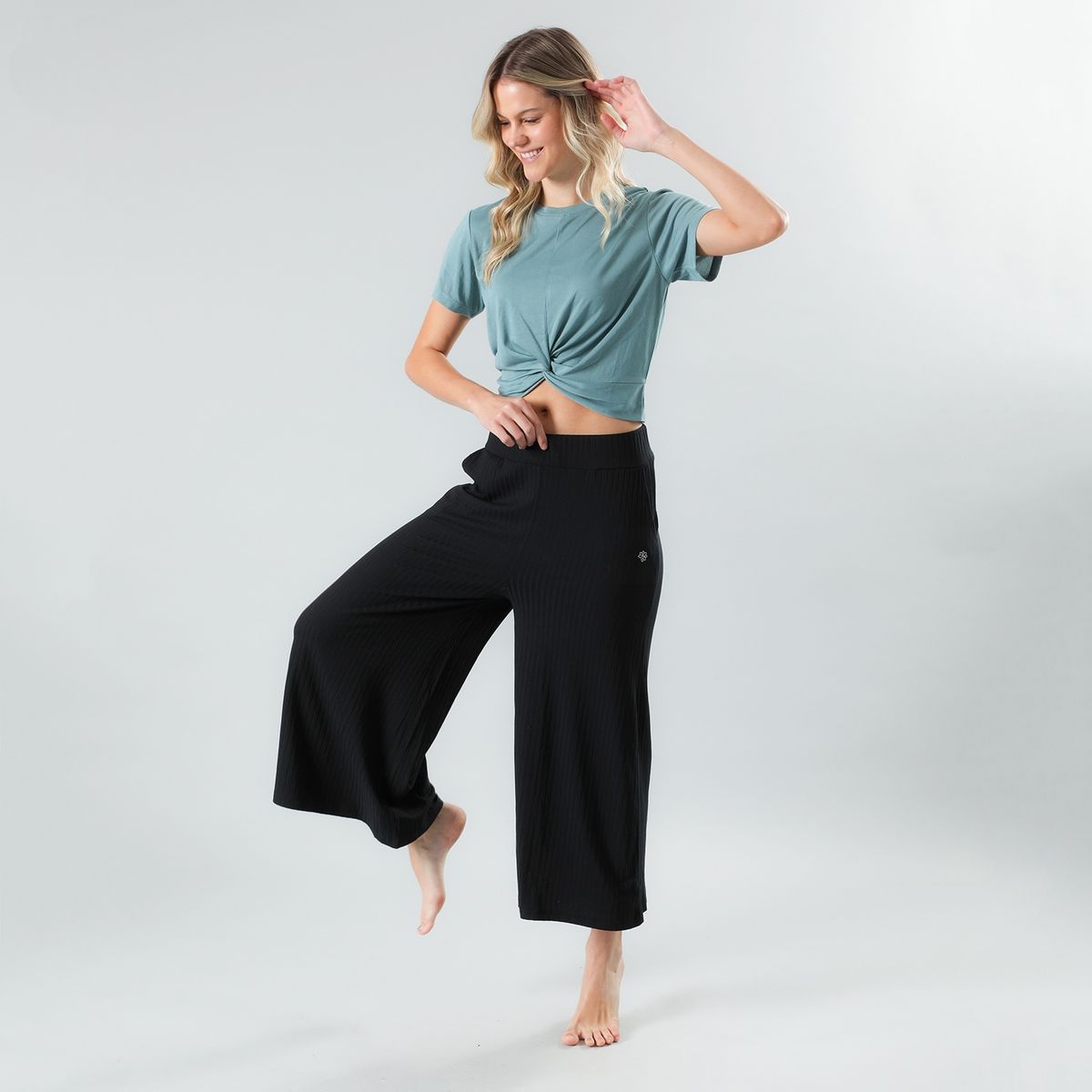 FLORES - Polera De Pijama Mujer Manga Corta Flores