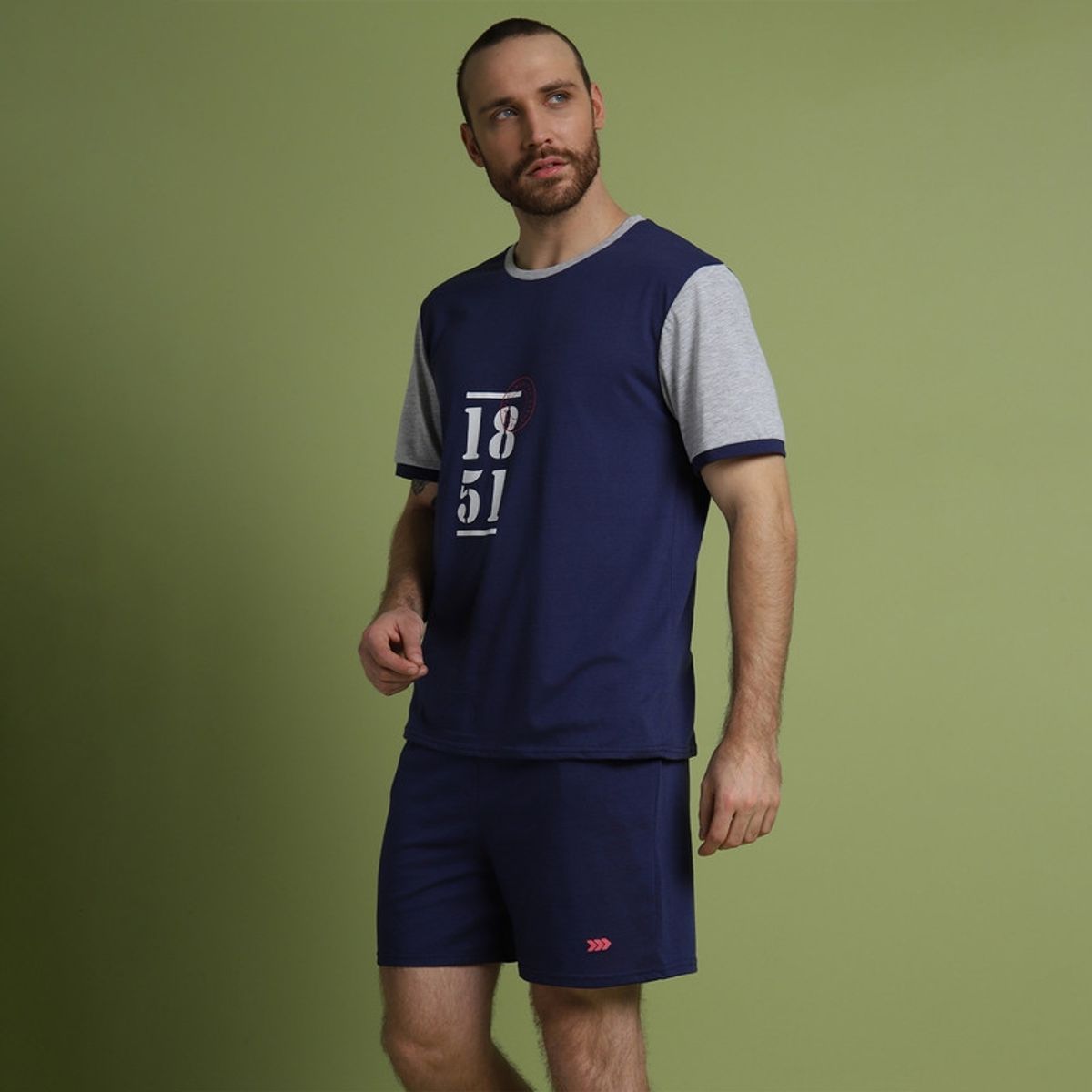 ARROW - Pijama Corto Cuello en V Arrow