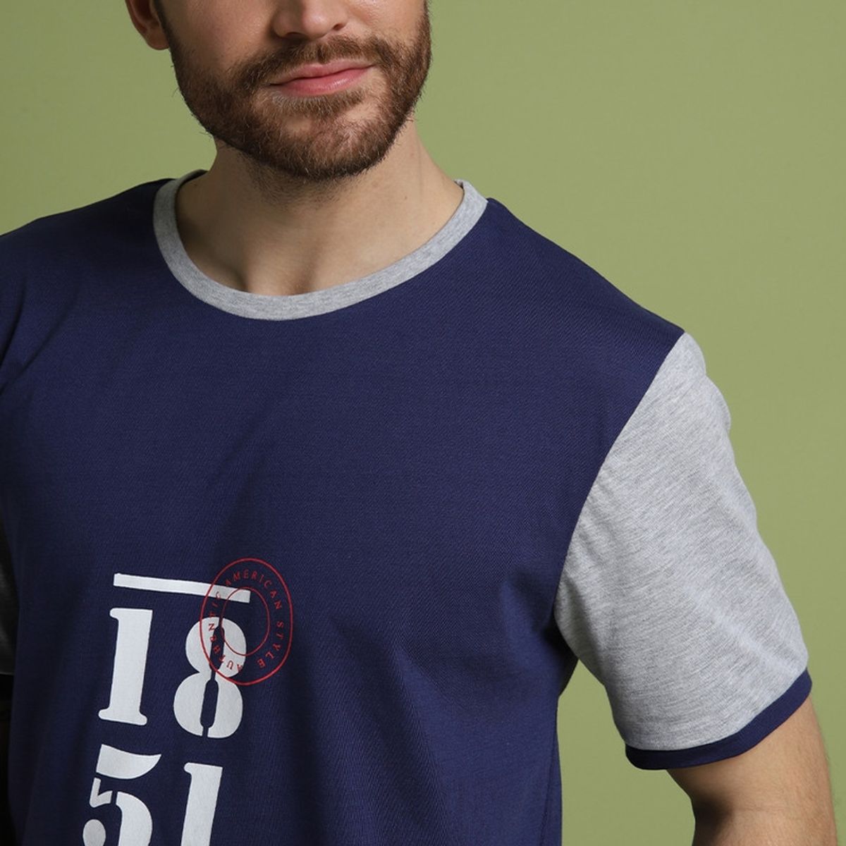 ARROW - Pijama Corto Cuello en V Arrow