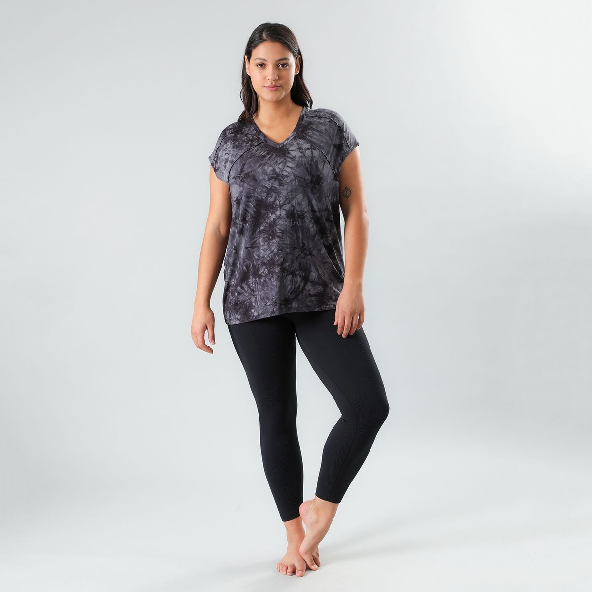 FLORES - Polera Oversize Manga Corta Mujer Flores