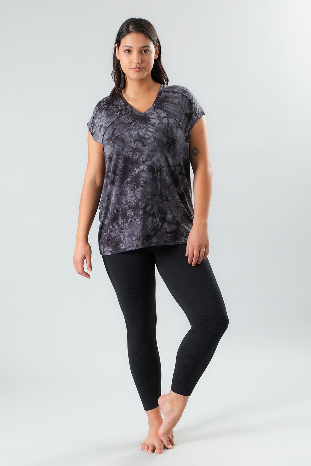 FLORES - Polera Oversize Manga Corta Mujer Flores