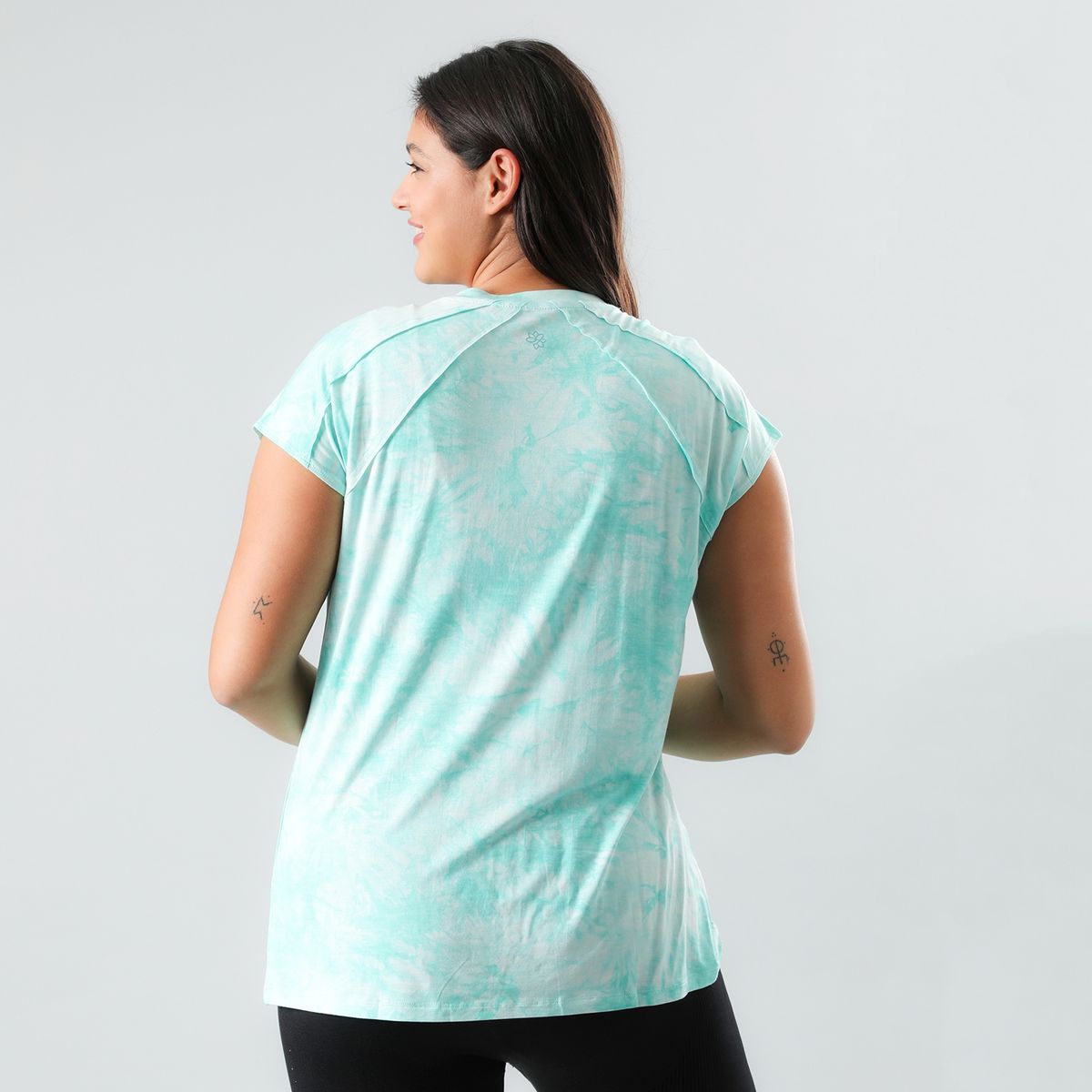 FLORES - Polera Oversize Manga Corta Mujer Flores