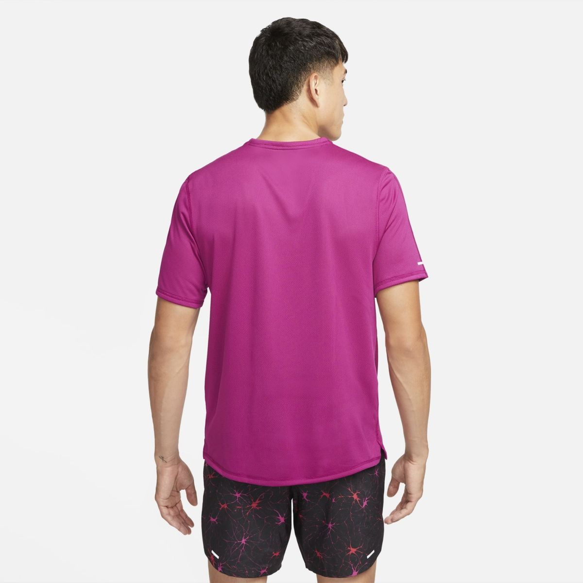 NIKE - Polera Manga Corta Regular Fit Hombre Nike