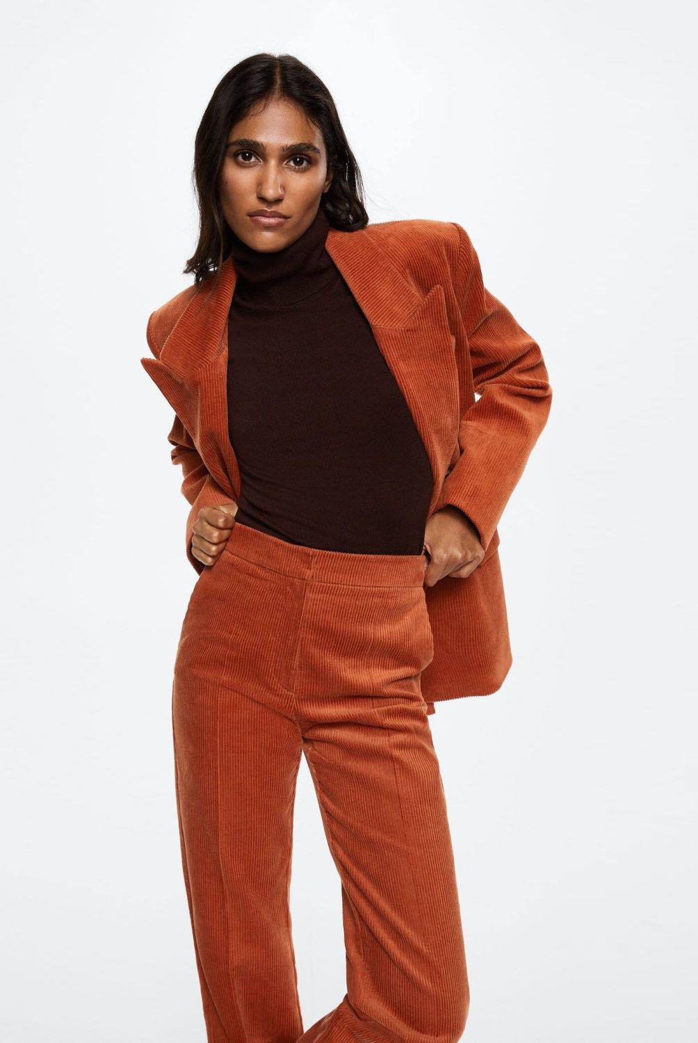 MANGO - Mango Pantalón Pana Acampanado Hailey Mujer