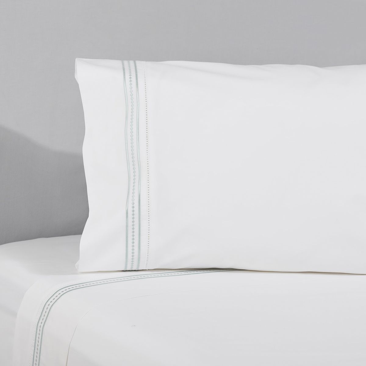 NINA HERRERA - Juego De Sábanas Algodón 200 Hilos Bordada Nina Herrera