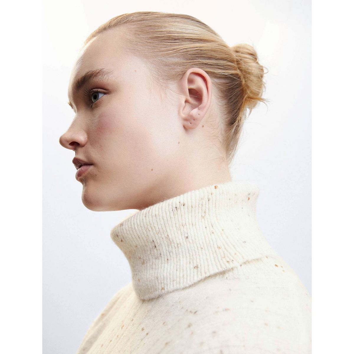 MANGO - Sweater Jaspeado Cuello Vuelto Natalie Mujer Mango