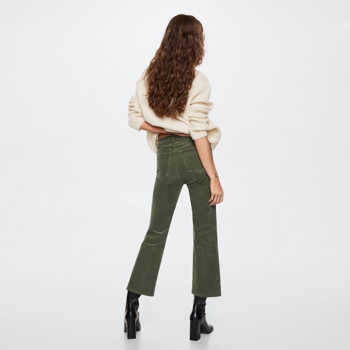 MANGO - Jeans Boot cut Siennap  Mujer Mango