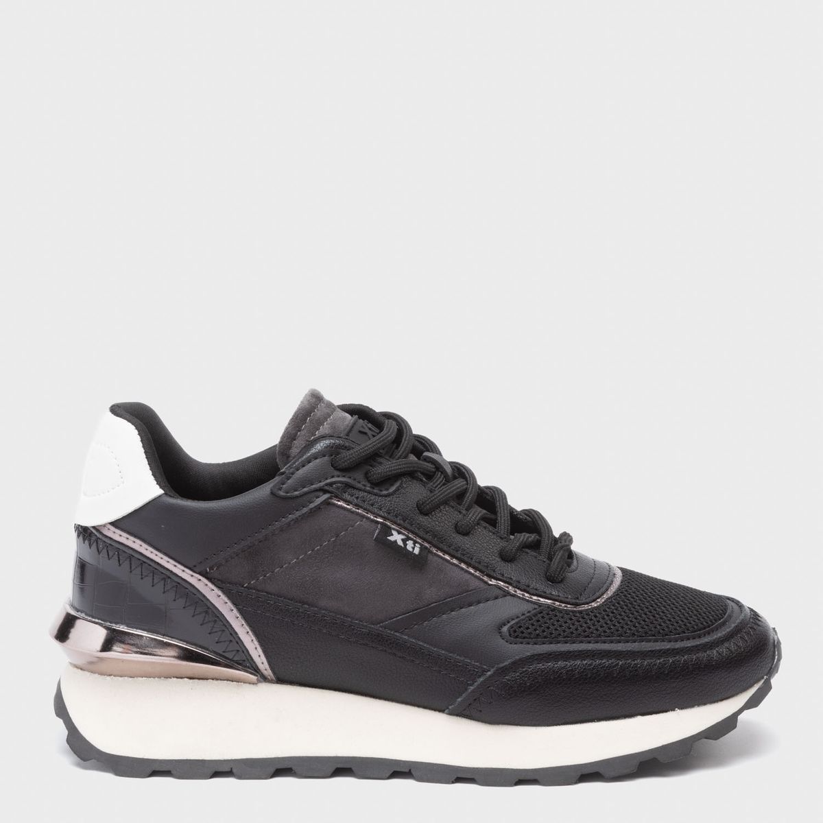 XTI - Zapatilla Urbana Mujer Negro Xti