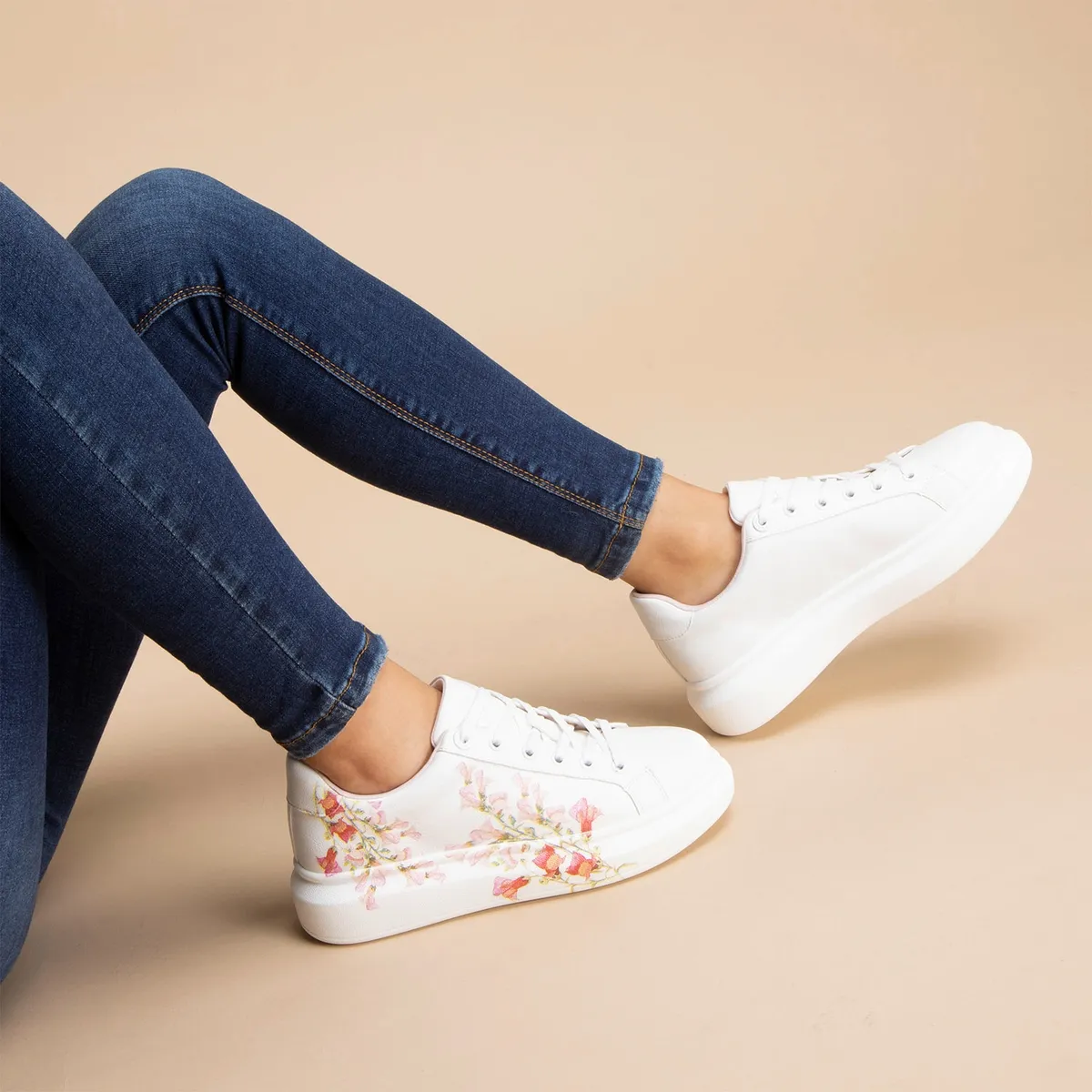 ALDO - Zapatilla Urbana Mujer Barbie Blanco Aldo