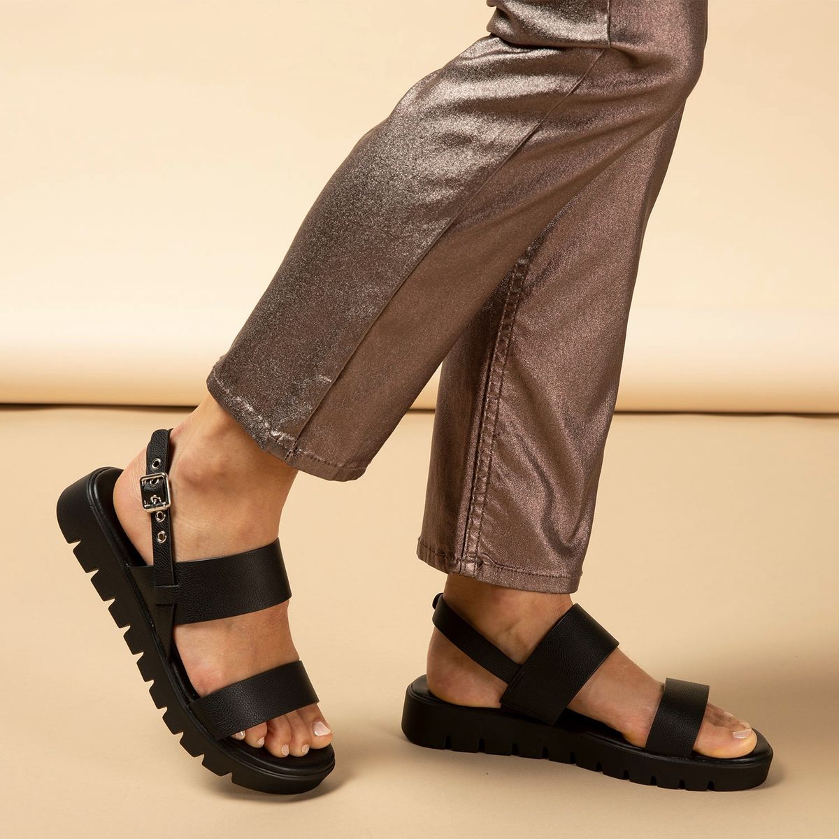 CALL IT SPRING - Sandalia Mujer Negro Call It Spring