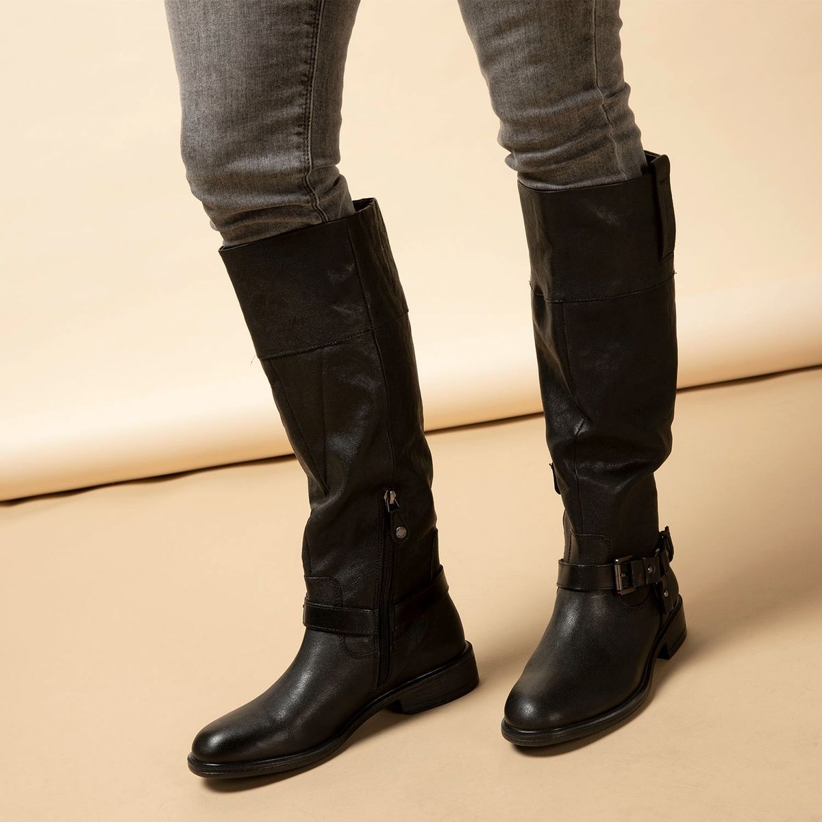 GEOX - Bota Larga Mujer Cuero Negro Geox