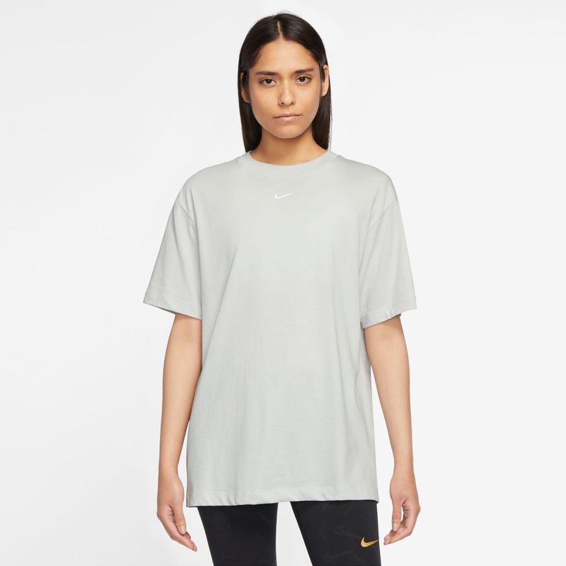 NIKE - Nike Sports T-Shirts Mujer