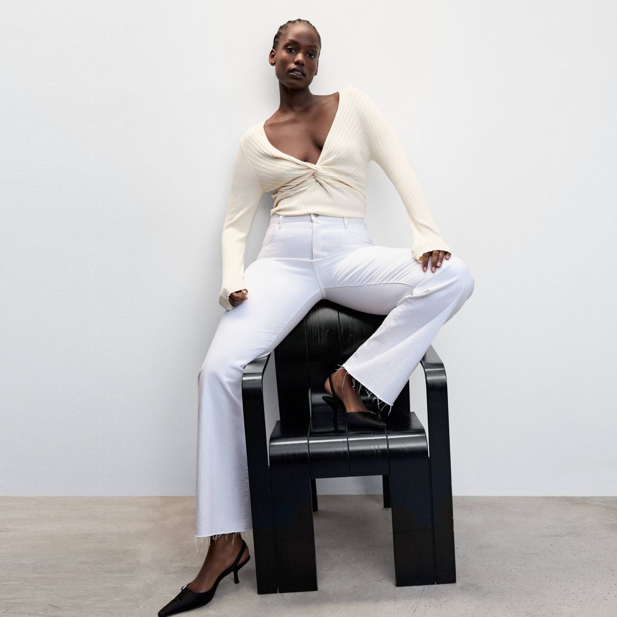 MANGO - Sweater Canalé Nudo Risu Mujer Mango