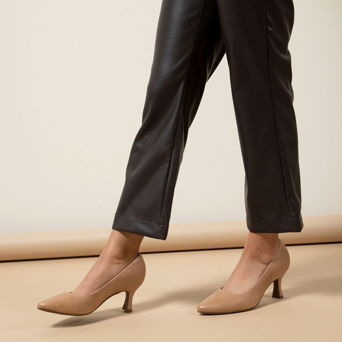 CLARKS - Zapato Formal Mujer Cuero Café Clarks