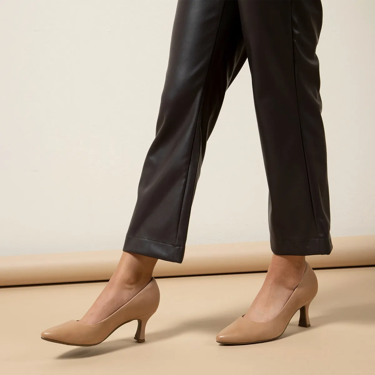 CLARKS - Zapato Formal Mujer Cuero Café Clarks