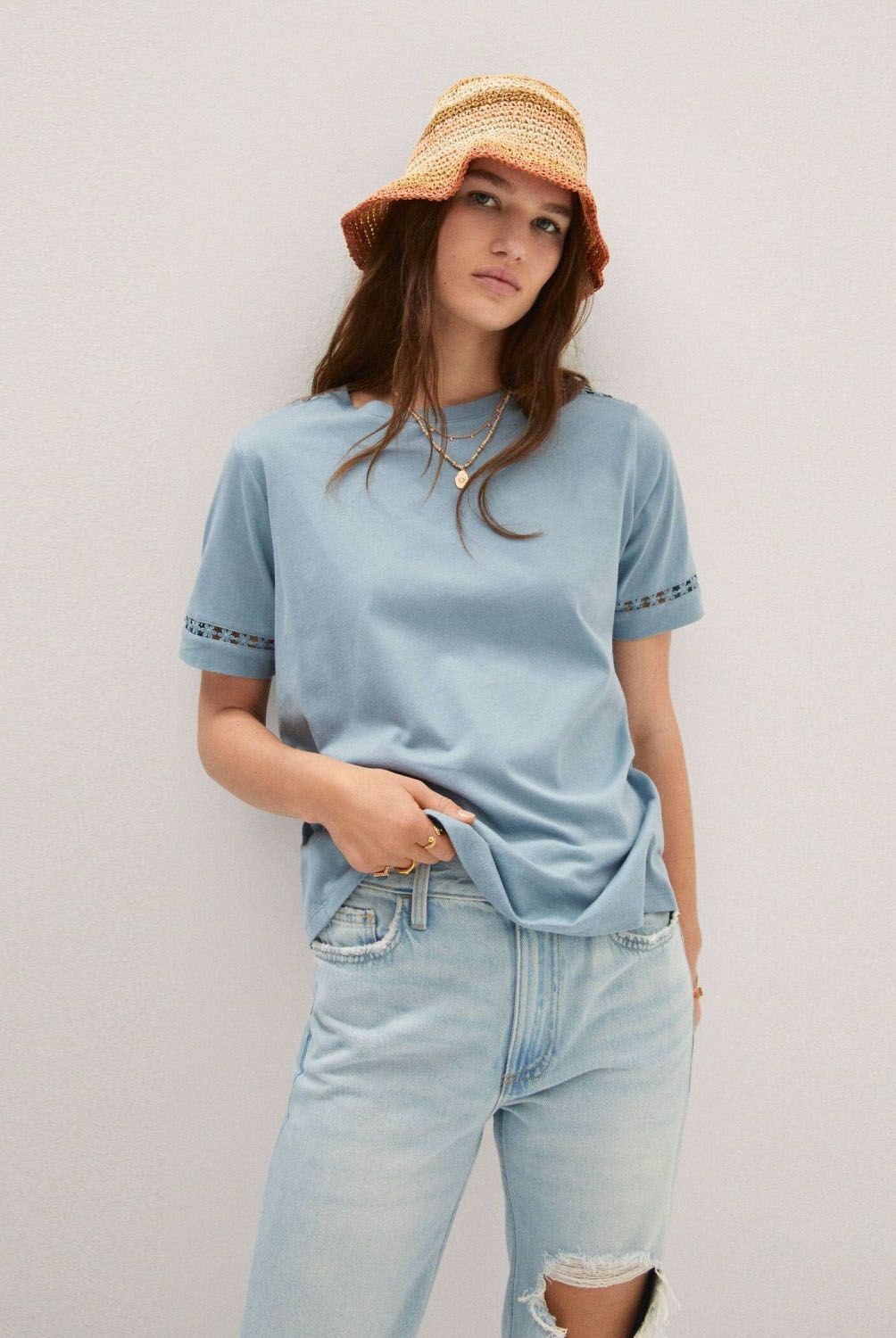 MANGO - Polera Detalles Bordados Mujer Mango
