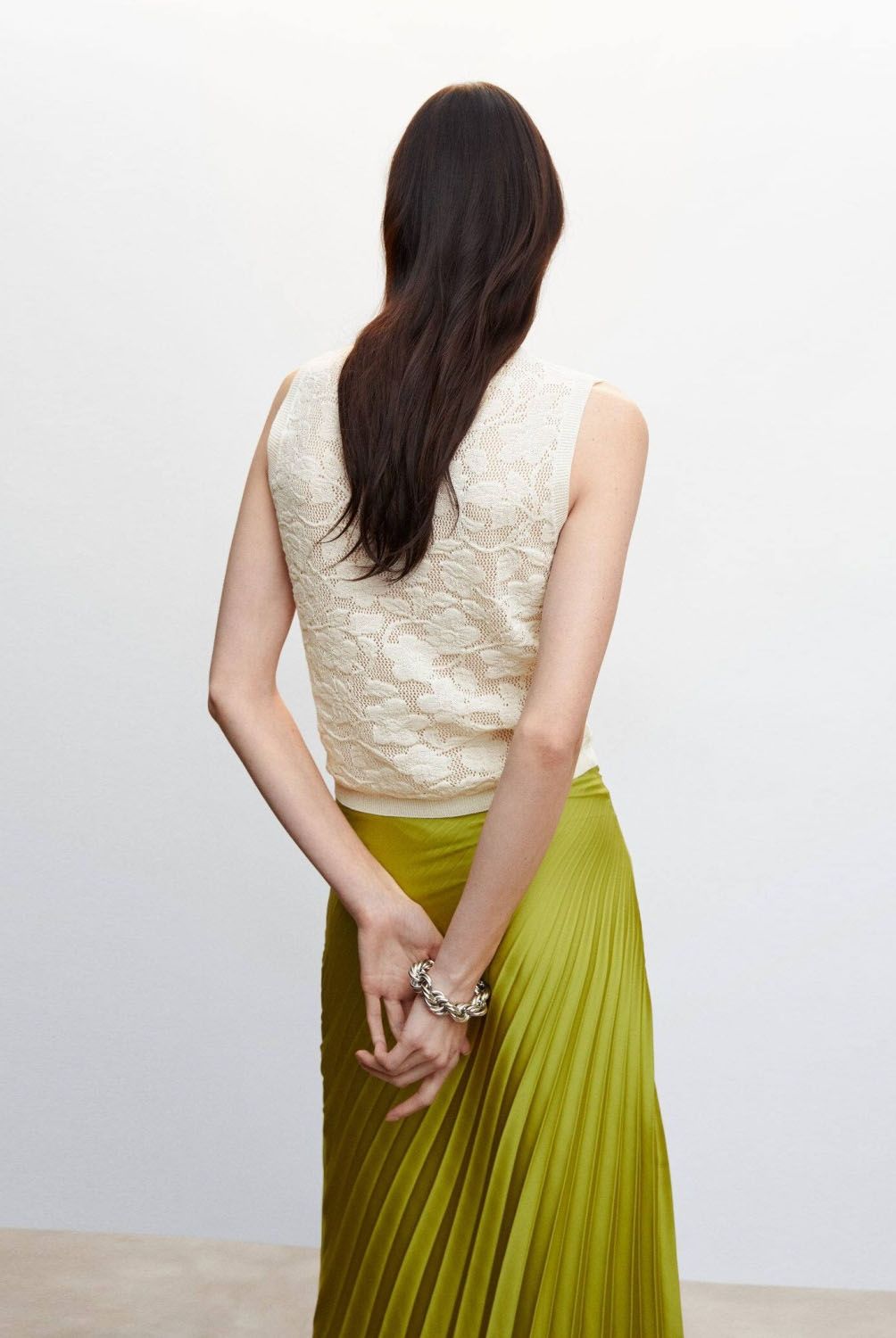 MANGO - Crop Top Punto Calado Floral Mujer Mango