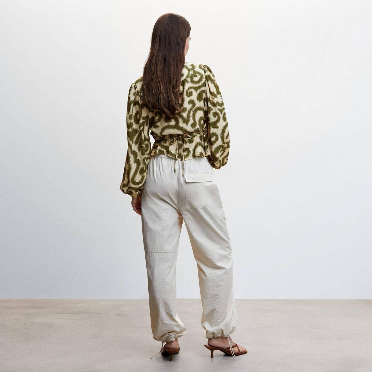 MANGO - Blusa Manga Abullonada Estampada Mujer Mango