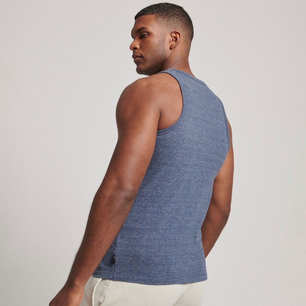 SUPERDRY - Polera Sin Mangas Logo Algodón Hombre Superdry