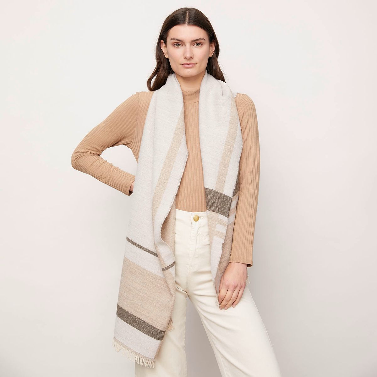 BASEMENT - Bufanda Mujer Basement