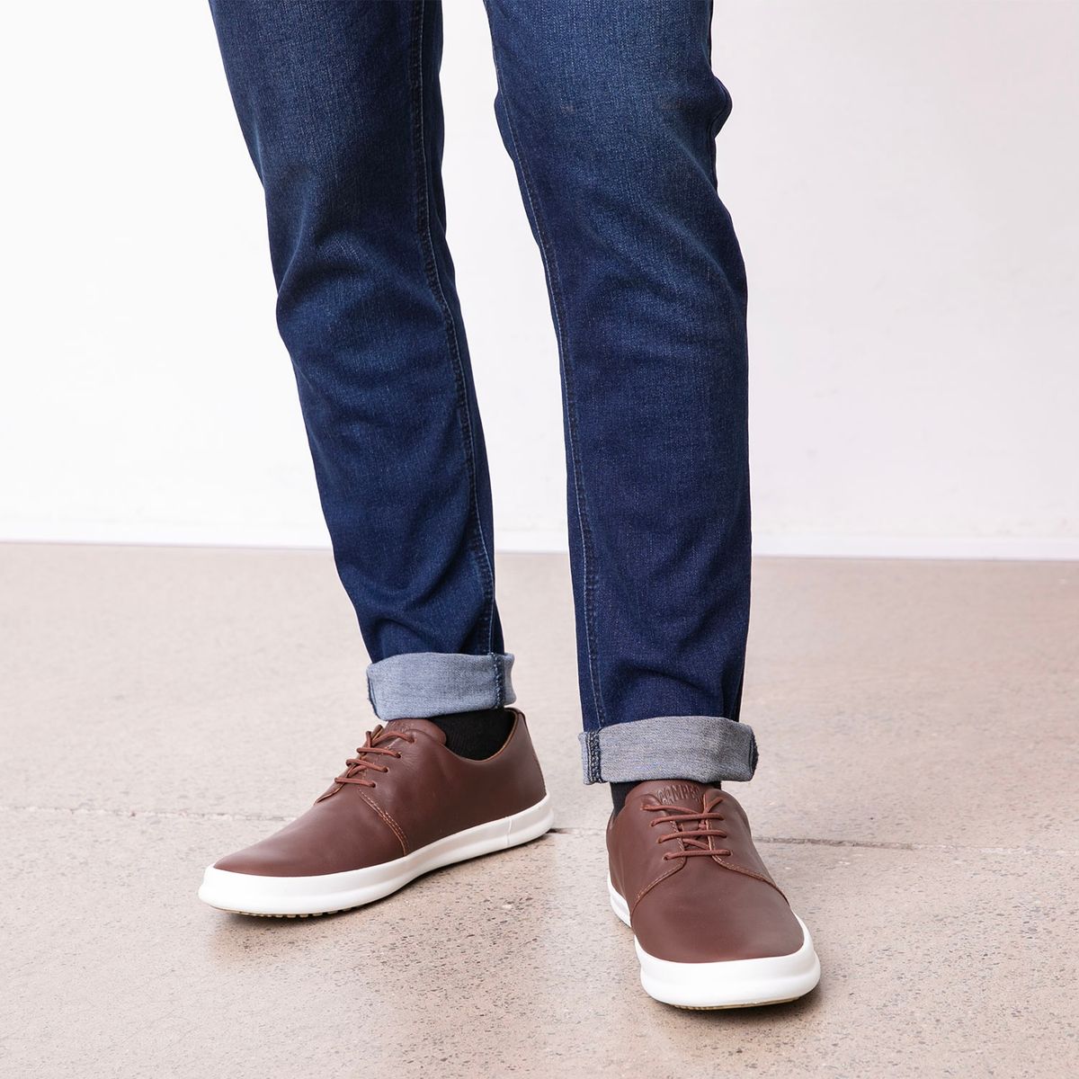 CAMPER - Zapatilla Urbana Hombre Cuero Café Camper