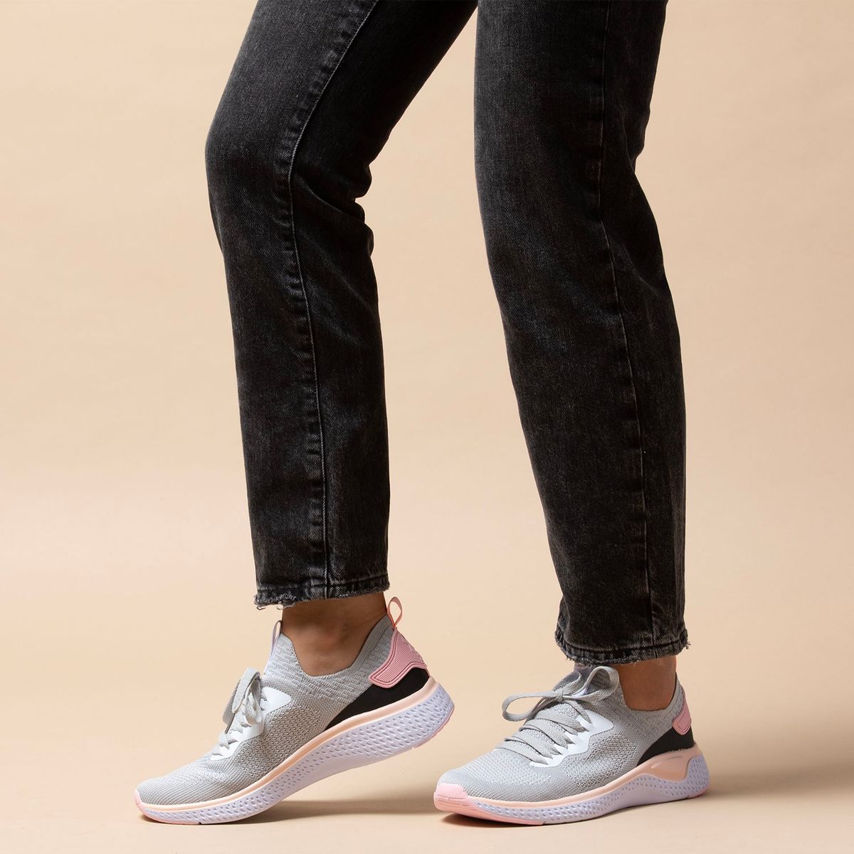 XTI - Zapatilla Urbana Mujer Gris Xti