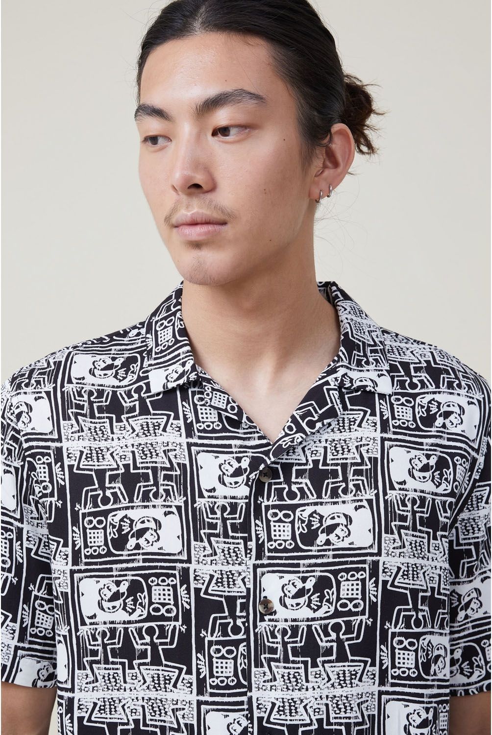 COTTON ON - Camisa Manga Corta Mickey Hombre Cotton On