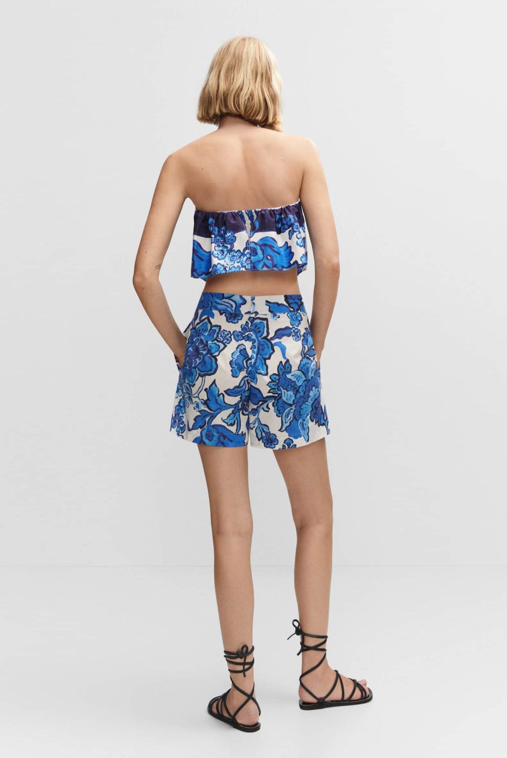 MANGO - Crop Top Estilo Pañuelo Floral Mujer Mango